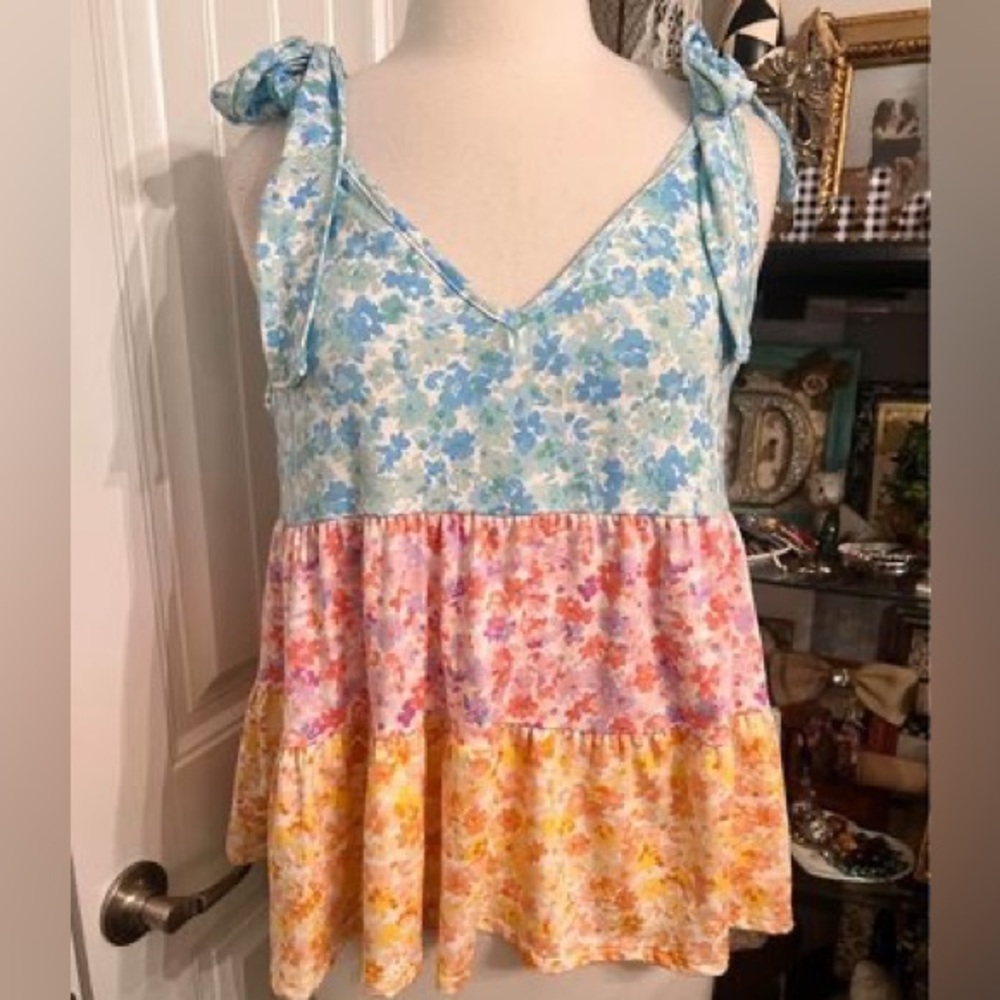Super cute tiered tank top